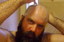 How to Shave Your Head in the Shower Without a Mirror
